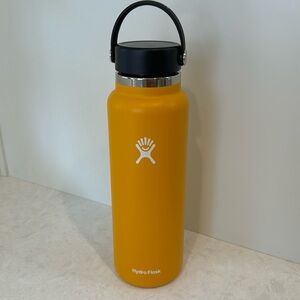 40 oz Wide Mouth Hydroflask 🧡💛